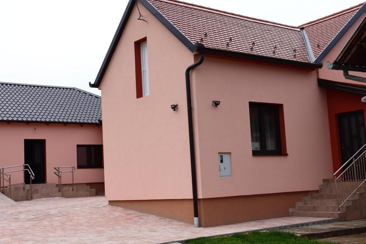 Agroturizam Opg Jakopovic Caglin Exteriör bild